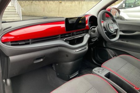 2022 Fiat 500e - photo 18