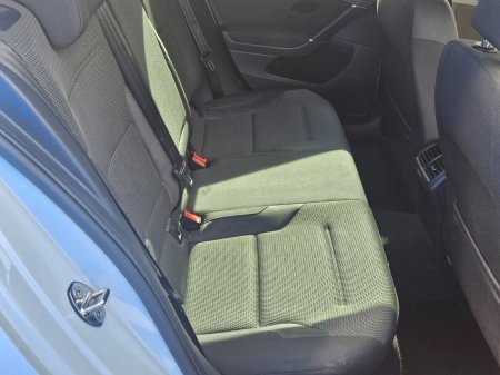 2019 Volkswagen Golf - photo 7