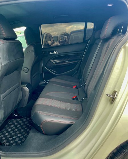 2018 Peugeot 308 - photo 19