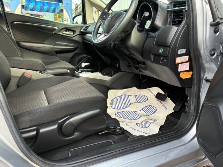 2018 Honda Fit - photo 10