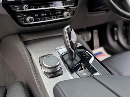 2019 BMW 5-Series - photo 23