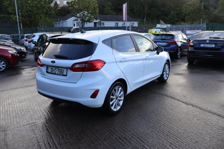 2021 Ford Fiesta - photo 9
