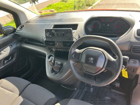 2021 Peugeot Partner - photo 14
