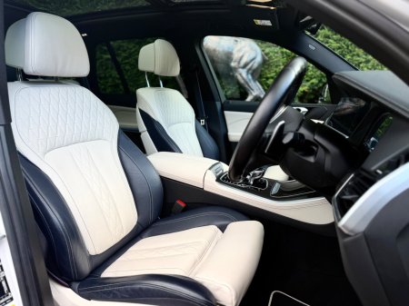2022 BMW X5 - photo 9