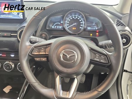 2024 Mazda Mazda2 - photo 15