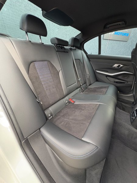 2020 BMW 3-Series - photo 7