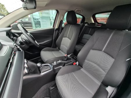 2017 Mazda Demio - photo 11
