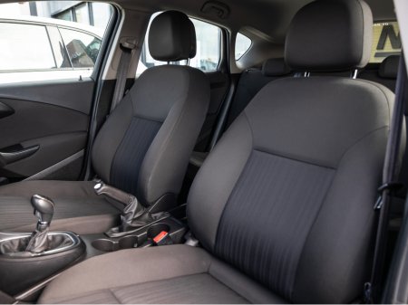 2014 Opel Astra - photo 19