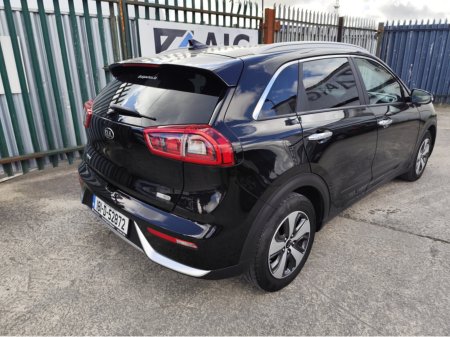 2018 Kia Niro - photo 8