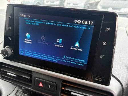 2020 Peugeot Partner - photo 14