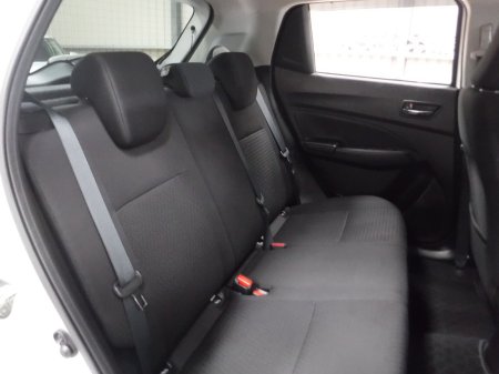 2021 Suzuki Swift - photo 12