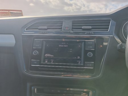 2018 Volkswagen Tiguan - photo 23