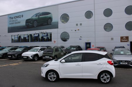 2023 Hyundai i10 - photo 2
