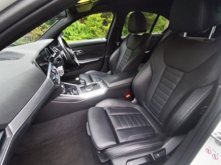 2021 BMW 3-Series - photo 17