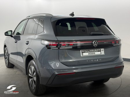 2026 Volkswagen Tiguan - photo 6