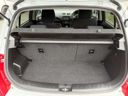 2015 Suzuki Swift - photo 11