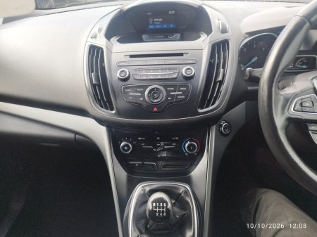 2019 Ford Kuga - photo 12