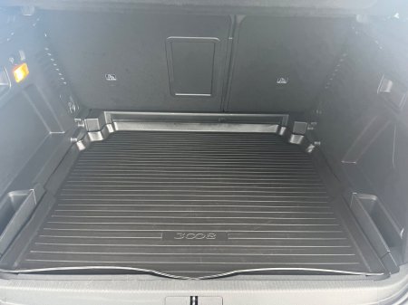 2022 Peugeot 3008 - photo 10