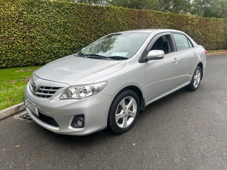 2012 Toyota Corolla - photo 2
