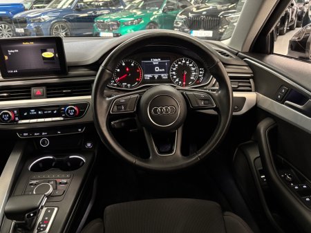 2016 Audi A4 - photo 12