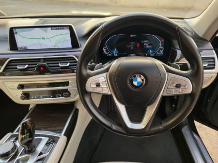 2020 BMW 7-Series - photo 21