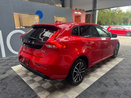 2018 Volvo V40 - photo 3