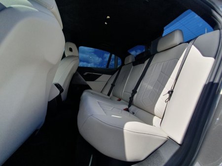 2026 BMW 5-Series - photo 22