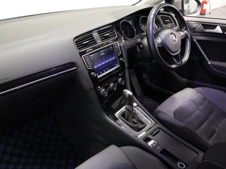 2017 Volkswagen Golf - photo 37