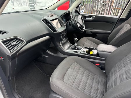 2017 Ford Galaxy - photo 10
