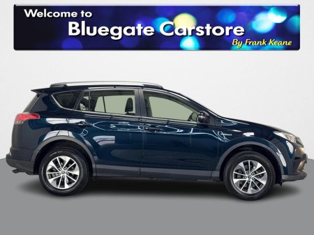2018 Toyota RAV4 - photo 2