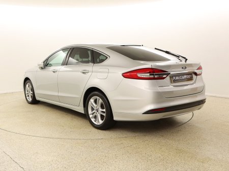 2020 Ford Mondeo - photo 5