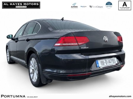 2019 Volkswagen Passat - photo 3
