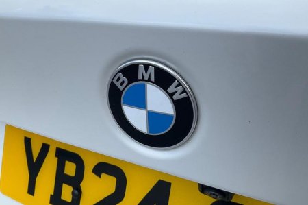 2024 BMW 3-Series - photo 40