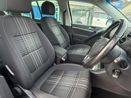 2015 Volkswagen Tiguan - photo 11