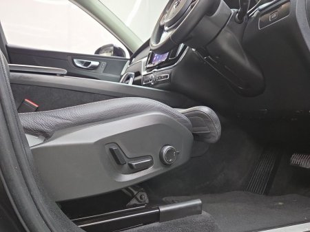2023 Volvo XC60 - photo 16