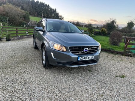2017 Volvo XC60 D4 (190hp) FWD SE