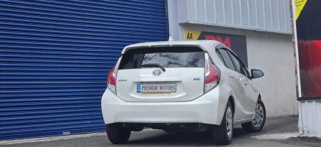 2015 Toyota Aqua - photo 3