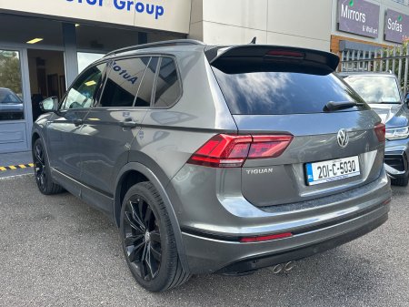 2020 Volkswagen Tiguan - photo 2