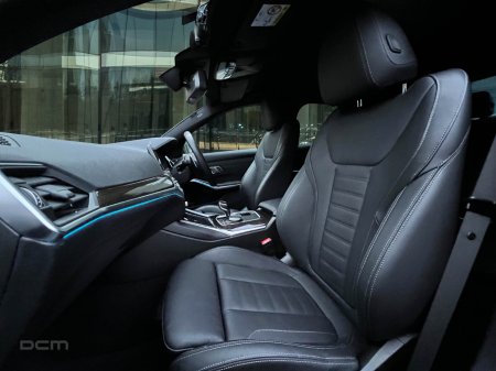 2022 BMW 3-Series - photo 15