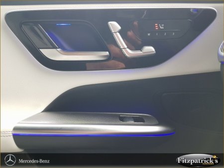 2025 Mercedes-Benz GLC - photo 12