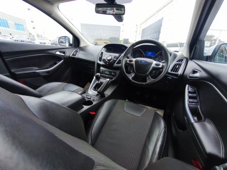 2014 Ford Focus - photo 12