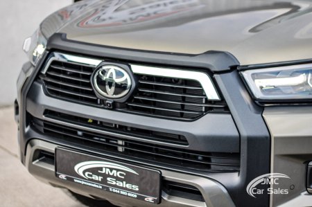 2026 Toyota Hilux - photo 12