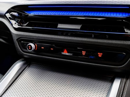 2025 BMW i4 - photo 18