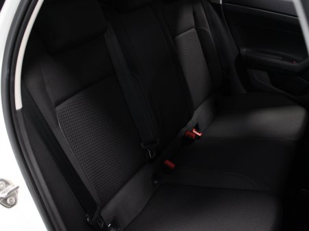 2019 Volkswagen Polo - photo 30