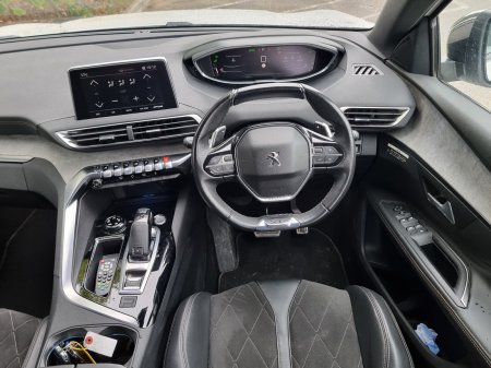 2018 Peugeot 5008 - photo 21