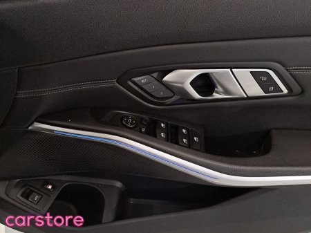2021 BMW 3-Series - photo 17