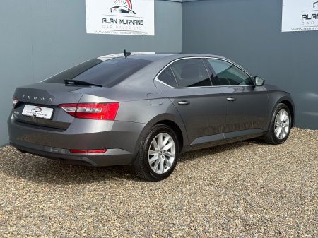 2023 Skoda Superb - photo 6