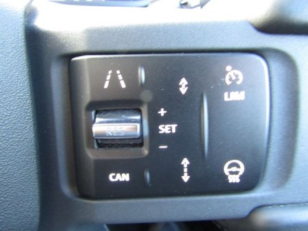 2023 Land Rover Defender - photo 25