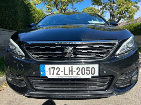 2017 Peugeot 308 - photo 2