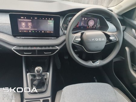 2025 Skoda Octavia - photo 2